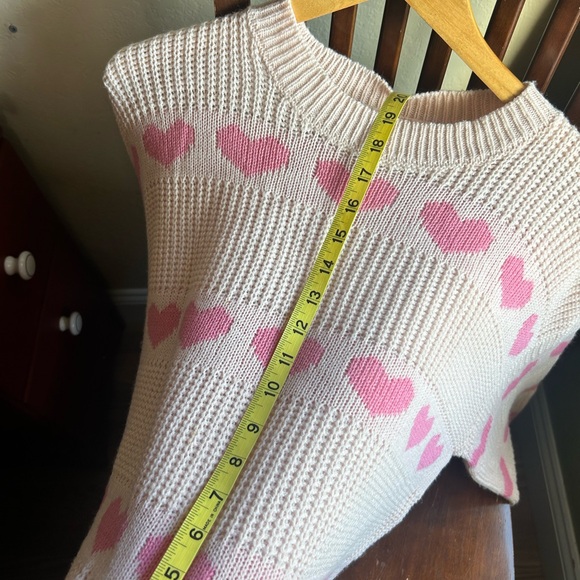 Pink Heart Sweater - Picture 3 of 5